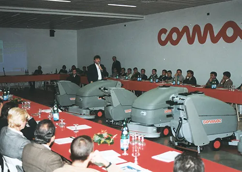 Comac event with distributors at the conference hall